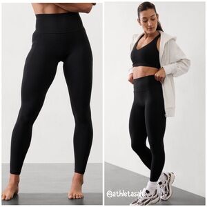NWT Athleta Salutation Stash Full Length Tight | Black
